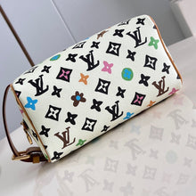 Load image into Gallery viewer, LOUIS LOCKER DOPP KIT (CREAM MULTICOLOR)