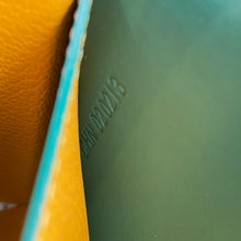 Load image into Gallery viewer, SAINT-LAMBERT WALLET (GREEN)