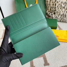 Load image into Gallery viewer, SAINT-LAMBERT WALLET (GREEN)