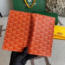 Load image into Gallery viewer, SAINT-LAMBERT WALLET (ORANGE)