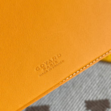 Load image into Gallery viewer, SAINT-LAMBERT WALLET (YELLOW)