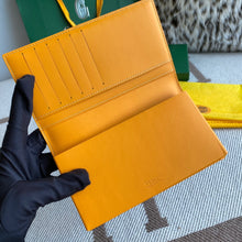 Load image into Gallery viewer, SAINT-LAMBERT WALLET (YELLOW)