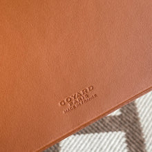 Load image into Gallery viewer, SAINT-LAMBERT WALLET (BLACK TAN)