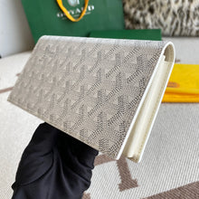 Load image into Gallery viewer, SAINT-LAMBERT WALLET (WHITE)