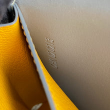 Load image into Gallery viewer, SAINT-LAMBERT WALLET (GREY)