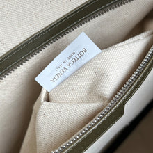 Load image into Gallery viewer, GETAWAY WEEKENDER (CYPRESS)