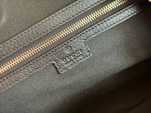 Load image into Gallery viewer, GG MEDIUM DUFFEL BAG (BLACK)