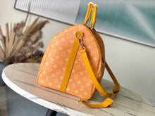 Load image into Gallery viewer, LOUIS KEEPALL BANDOULIERE MONOGRAM 55 (ORANGE)