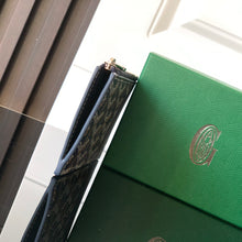 Load image into Gallery viewer, BOURBON ZIPPED CARD HOLDER (NAVY BLUE)