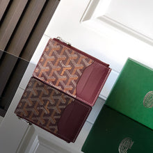 Load image into Gallery viewer, BOURBON ZIPPED CARD HOLDER (BURGUNDY)