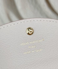 Load image into Gallery viewer, LOUIS VICTORINE WALLET (CURVED)