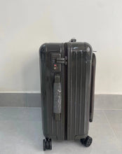 Load image into Gallery viewer, ESSENTIAL SLEEVE CABIN 36L (GLOSS GREY)