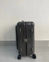 Load image into Gallery viewer, ESSENTIAL SLEEVE CABIN 36L (GLOSS GREY)