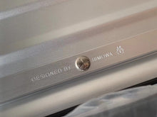 Load image into Gallery viewer, CLASSIC CABIN 36L SILVER (ORANGE HANDLE)