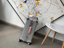 Load image into Gallery viewer, CLASSIC CABIN 36L SILVER (PINK HANDLE)