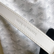 Load image into Gallery viewer, BOSTON 50 BAG (WHITE)