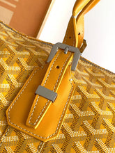 Load image into Gallery viewer, BOSTON 45 BAG (YELLOW)