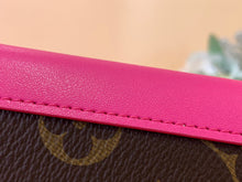 Load image into Gallery viewer, LOUIS MONOGRAM PASSPORT HOLDER LEATHER (PINK)
