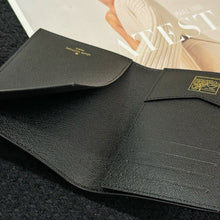 Load image into Gallery viewer, LOUIS VACATION PASSPORT HOLDER (BLACK)
