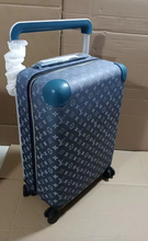 Load image into Gallery viewer, LOUIS HORIZON 55 CABIN 37L (GRADIENT BLUE)
