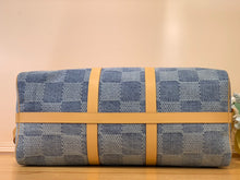Load image into Gallery viewer, LOUIS KEEPALL BANDOULIERE 50 MONOGRAM DENIM
