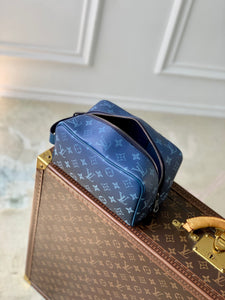LOUIS LOCKER DOPP KIT (BLUE)