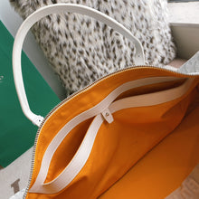 Load image into Gallery viewer, BOSTON 50 BAG (WHITE)
