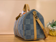 Load image into Gallery viewer, LOUIS KEEPALL BANDOULIERE 50 MONOGRAM DENIM
