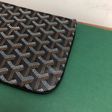 Load image into Gallery viewer, SENAT PM POUCH (BLACK)
