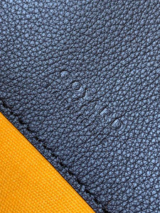 SENAT MM POUCH (BLACK)