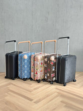 Load image into Gallery viewer, LOUIS HORIZON 55 CABIN 37L TAIGA LEATHER (BLACK)
