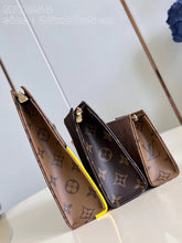 Load image into Gallery viewer, LOUIS TOILETRY MONOGRAM CARTOON TRIO POUCH
