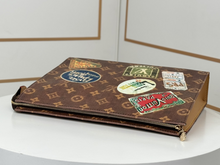 Load image into Gallery viewer, LOUIS TOILETRY MONOGRAM POUCH
