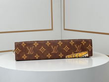 Load image into Gallery viewer, LOUIS TOILETRY MONOGRAM POUCH
