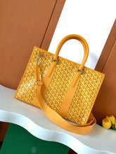 Load image into Gallery viewer, MORVAN DOCUMENT CASE (YELLOW)
