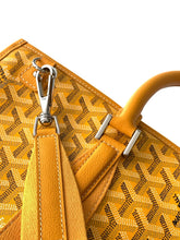 Load image into Gallery viewer, MORVAN DOCUMENT CASE (YELLOW)
