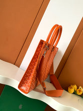 Load image into Gallery viewer, MORVAN DOCUMENT CASE (ORANGE)
