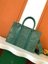 Load image into Gallery viewer, MORVAN DOCUMENT CASE (GREEN)
