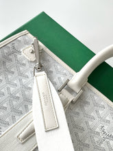 Load image into Gallery viewer, MORVAN DOCUMENT CASE (WHITE)
