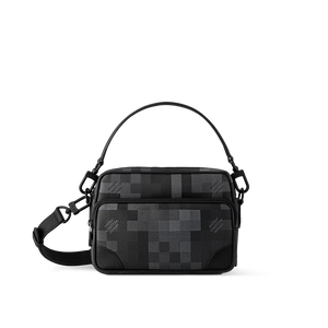 LOUIS NIL MESSENGER (PIXEL ECLIPSE)
