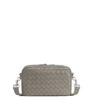 Load image into Gallery viewer, INTRECCIATO CAMERA BAG (SAND)
