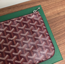 Load image into Gallery viewer, SENAT PM POUCH (BURGUNDY)
