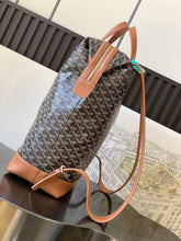 Load image into Gallery viewer, CISALPIN BACKPACK (BLACK TAN)
