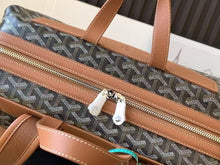 Load image into Gallery viewer, CISALPIN BACKPACK (BLACK TAN)
