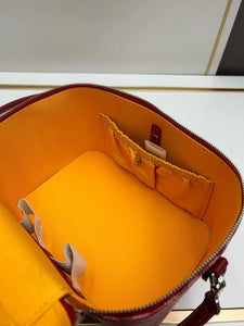 MUSE VANITY CASE (RED)