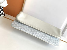 Load image into Gallery viewer, SAINTE-MARIE MM CLUTCH (WHITE)
