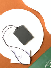 Load image into Gallery viewer, VENUS CARD HOLDER (GREY)
