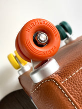 Load image into Gallery viewer, CABIN SUITCASE 24L (CARAMEL RMS)
