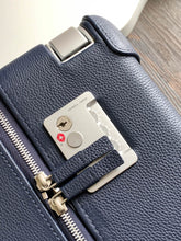 Load image into Gallery viewer, CABIN SUITCASE 24L (NAVY BLUE ABSTRACT)
