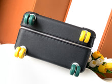 Load image into Gallery viewer, CABIN SUITCASE 24L (BLACK GALAXY)
